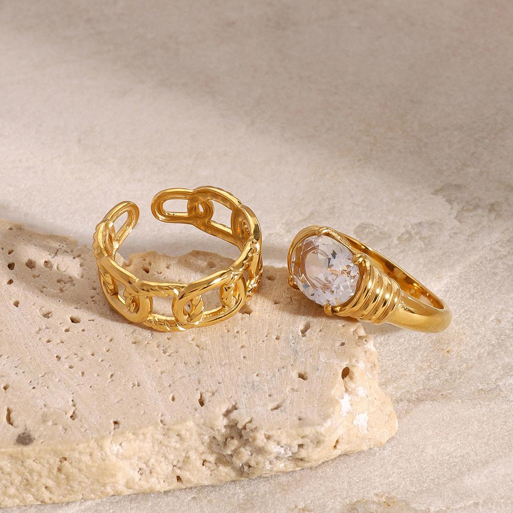 European and American rhinestone titanium steel ring niche design ring does not fade first stainless steel ring