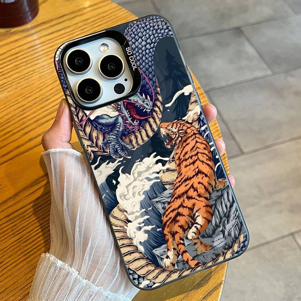 Ukiyo-e Style Tiger Tortoise Print Phone Case For iPhone 16 17 15 14 12 13 Pro Max Black Candy Matte Shockproof Cover