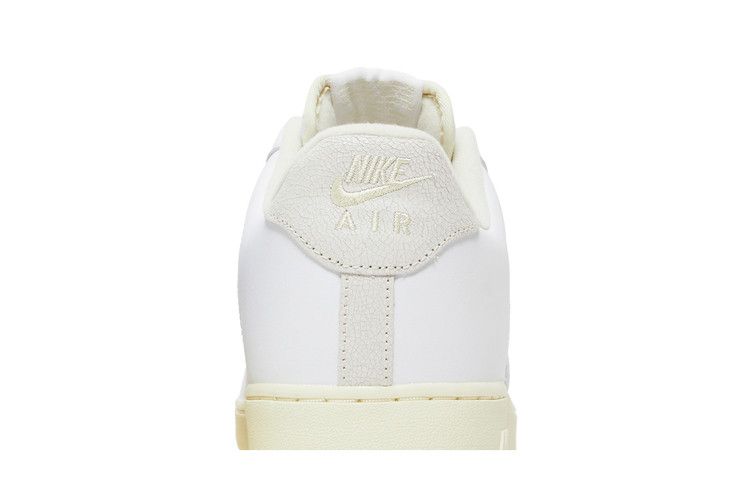 Nike Air Force 1 '07 LX 'Pale Vanilla'