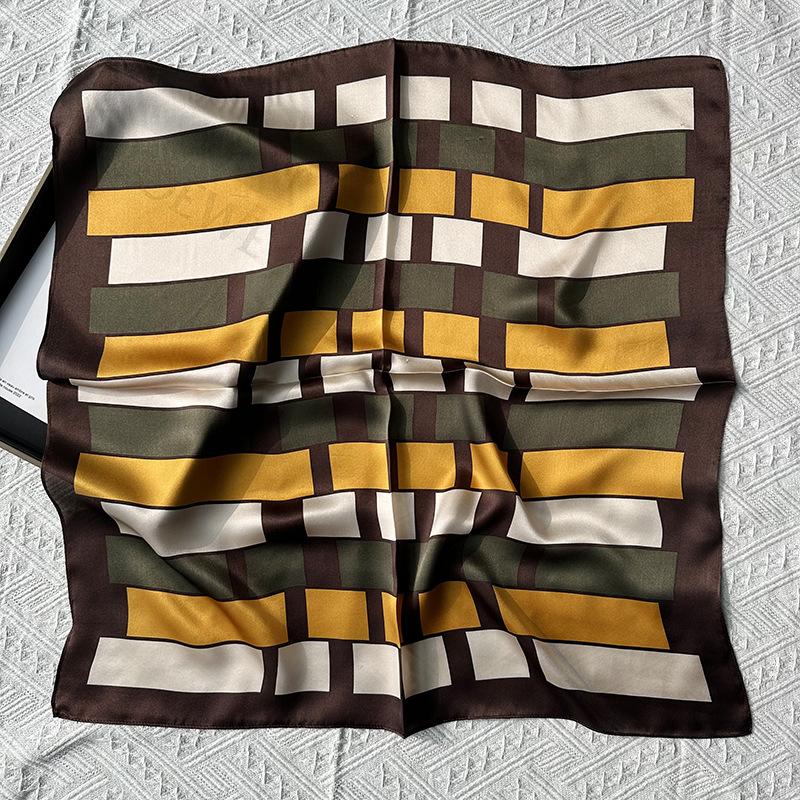 Silk silk scarf women's black Sigongge versatile 71cm square scarf high-end scarf small scarf summer retro
