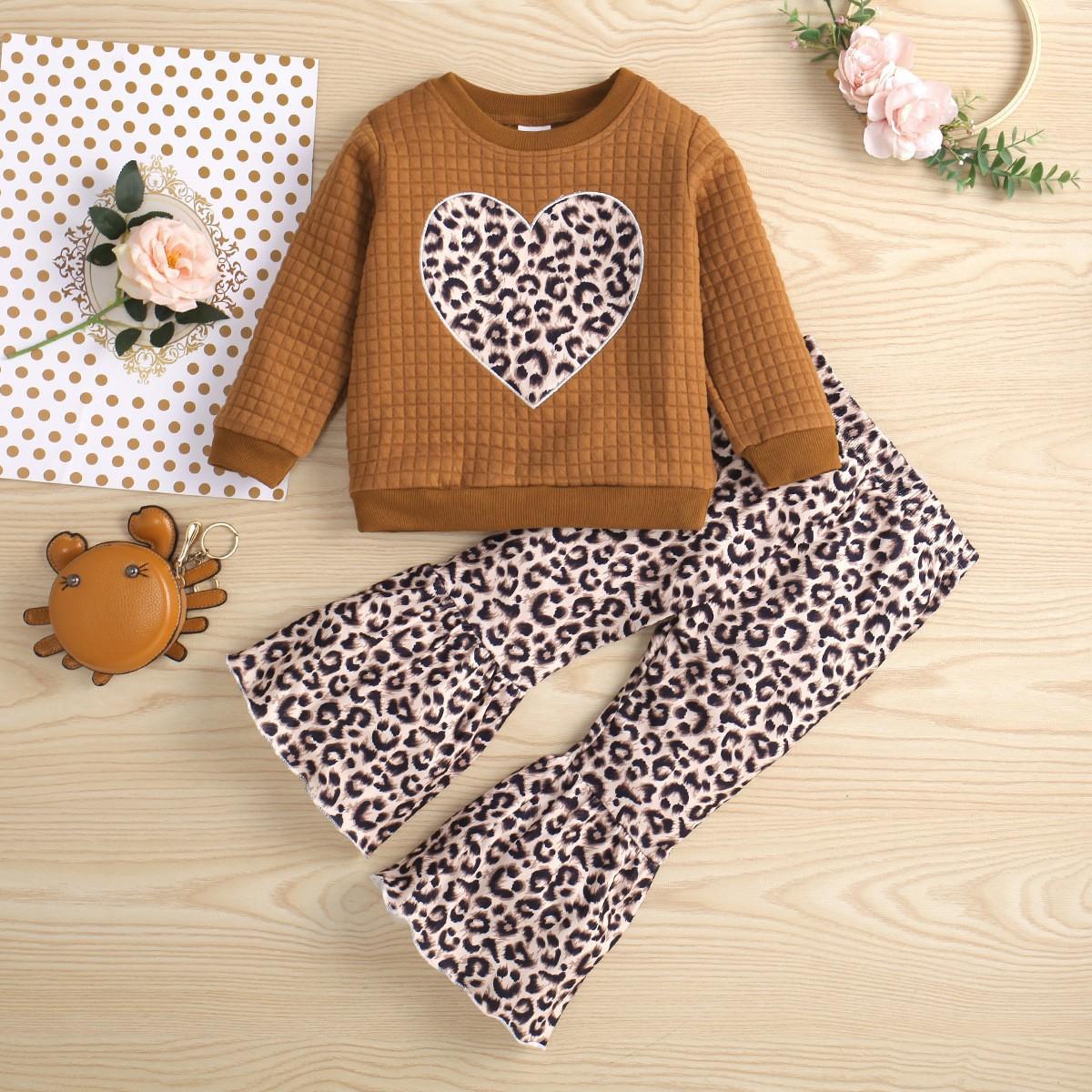 

New Autumn and Winter Girls Suit Quilted Love Top Leopard Print Bell Pants Suit Two-piece Trendy Set 1003Y леопардовий