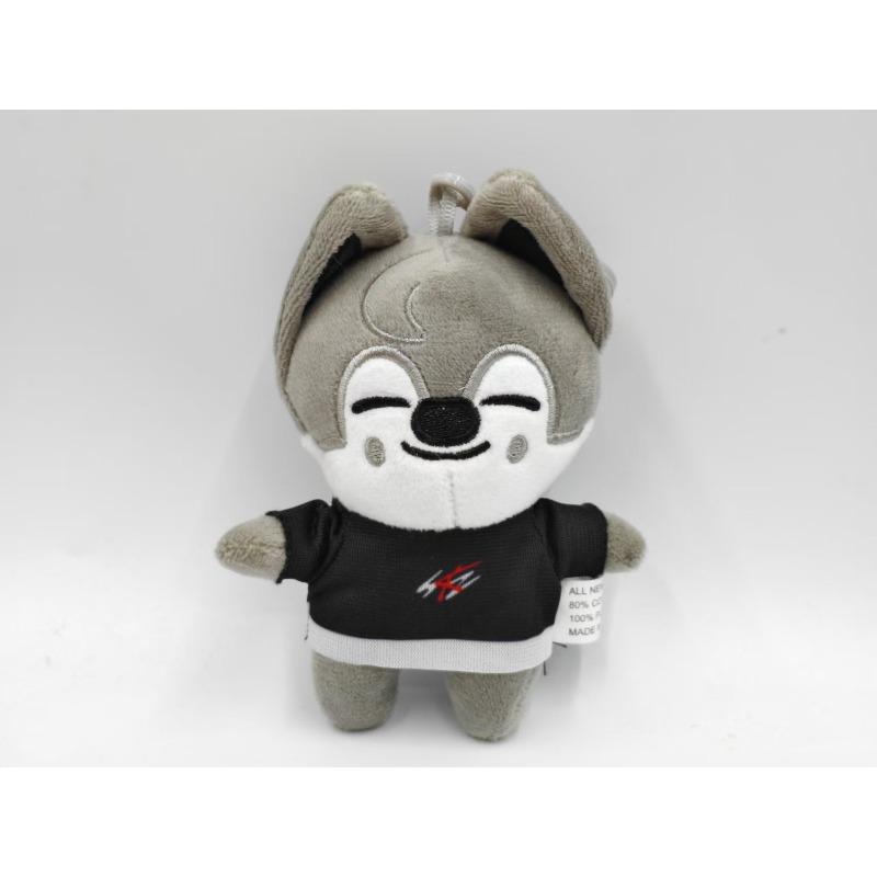 

New skzoo doll plush toy street children Leeknow Hyunjin gift 20cm ordinary packaging