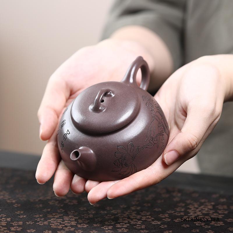 130ml Chinese Yixing Purple Clay Teapot Handmade Lotus Zisha Tea Pot Tradition Household Tea Set Beauty Tea Infuser Kettle Gifts