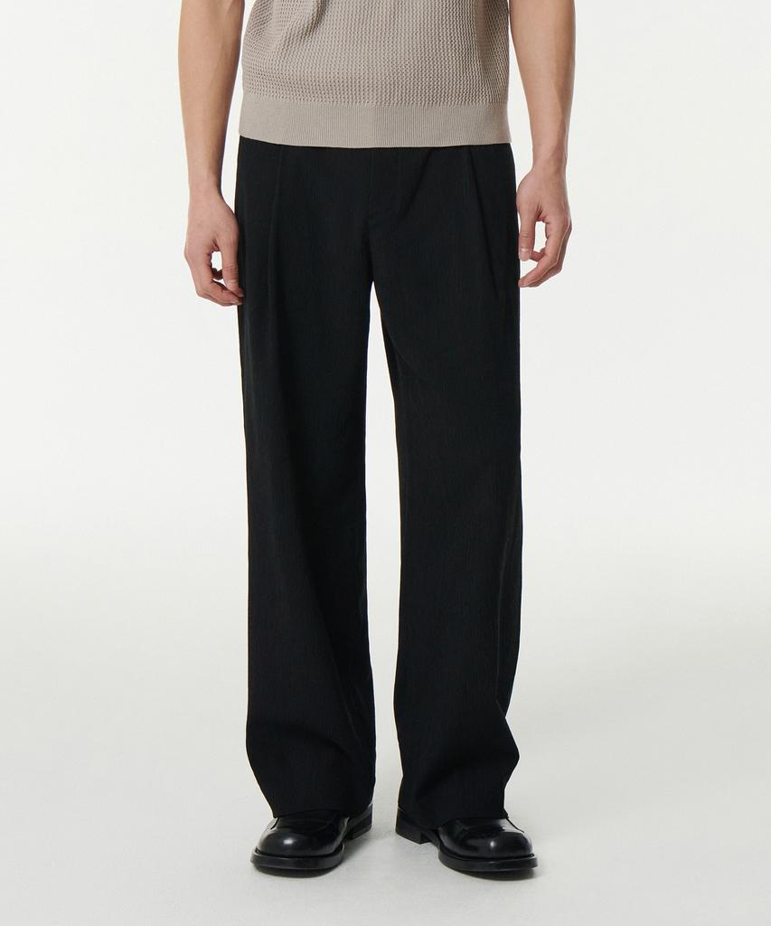 MUSINSA STANDARD Crinkle One-Pleat Wide Elastic Pants [Black]