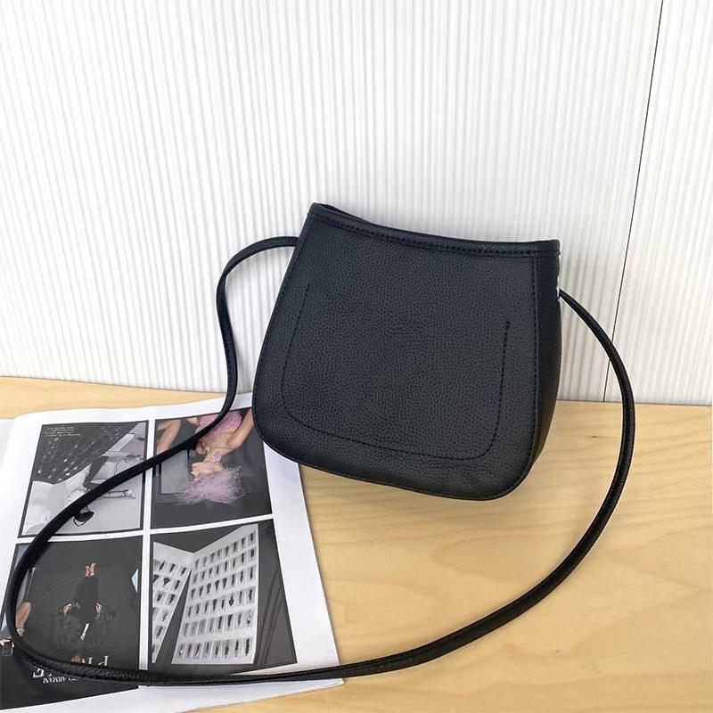 

Genuine Leather Fashion Niche Design Saddle Bag 2025 New Summer Crossbody Small Bag Single Shoulder Top Layer Cowhide Women s Bag 19.5*16*7