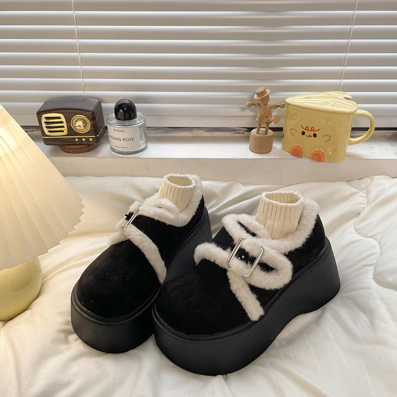 

Muffin platform cotton shoes women wear in autumn and winter, new small retro warm fluffy shoes 40 чорний
