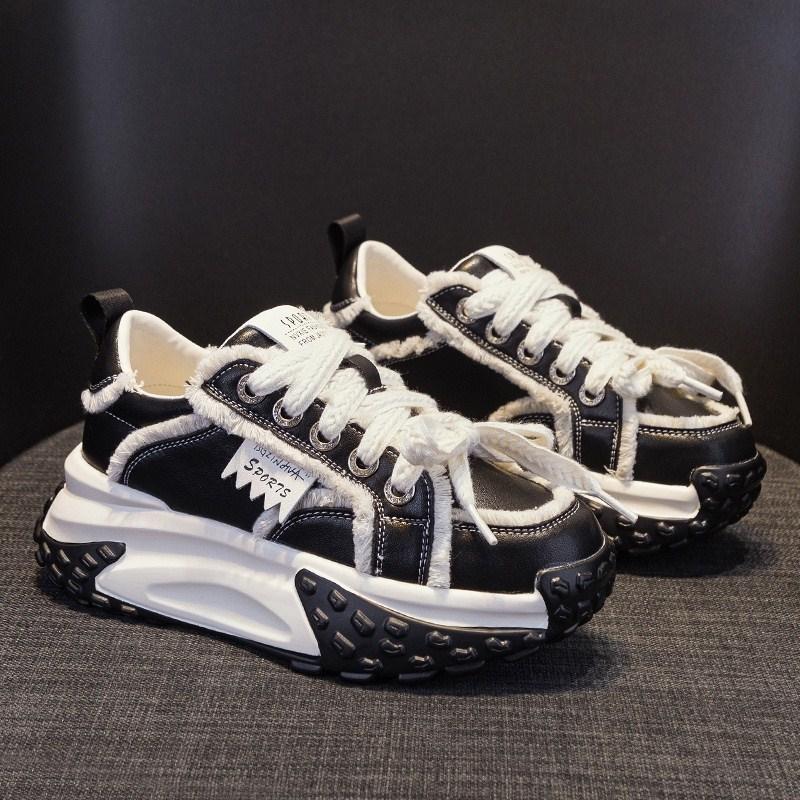 

Обувь для папы Женские ножки Маленькие женские туфли Весенние новые спортивные кроссовки на платформе Маленькие туфли, увеличивающие рост 40