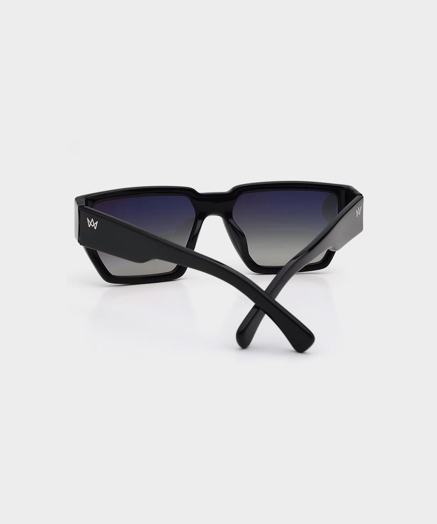 Eiemaiweeo Karmi Black