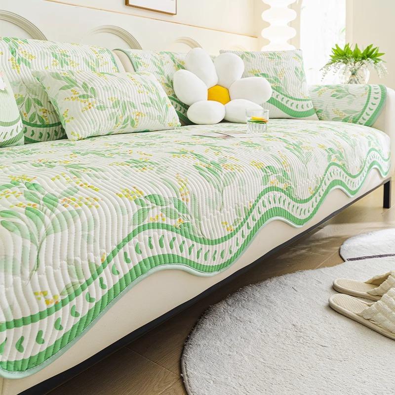 

Прохладная шелковая подушка для дивана особой формы лето 2025 новинка подушка для сиденья цельная летний коврик для дивана нескользящий чехол для дивана 70*70cm