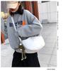 Módní unisex plátěná crossbody taška - Japonský hip hop styl