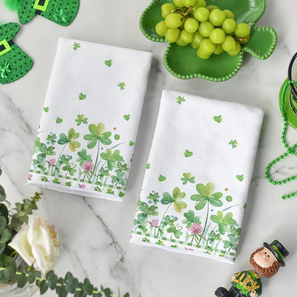 Artoid Mode Beige Shamrock Flower Heart St. Patrick's Day Kitchen Towels Dish Towels, 18x26 Inch Farmhouse Spring Decoration Hand Towels Set of 2