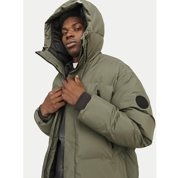 Пуховик Jack&Jones Alpha 12260481 зеленый Regular Fit