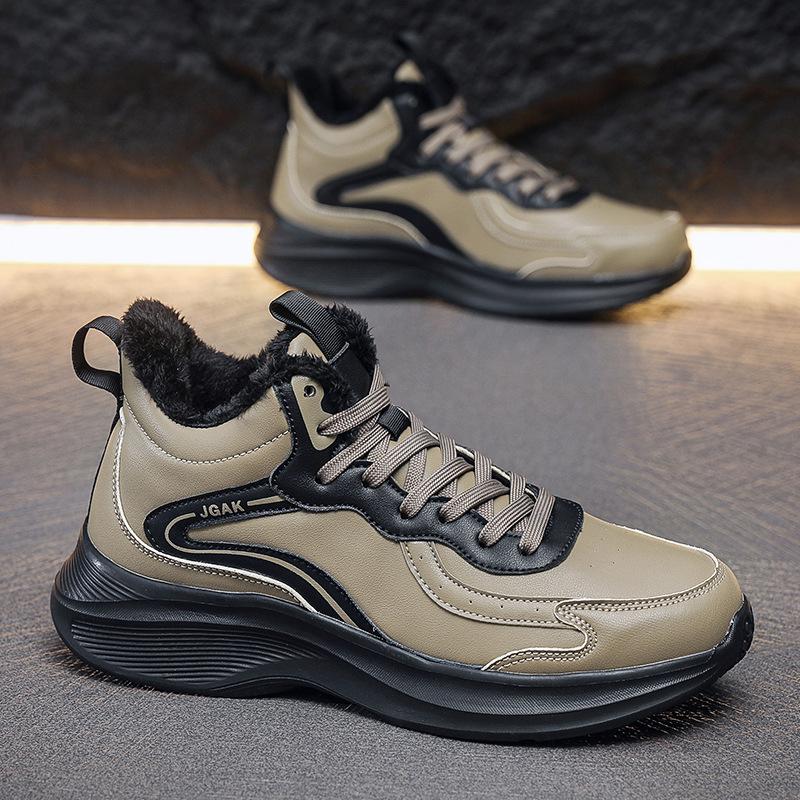 Winter new casual extra large size velvet thickened warm cotton shoes medium top leather sneakers