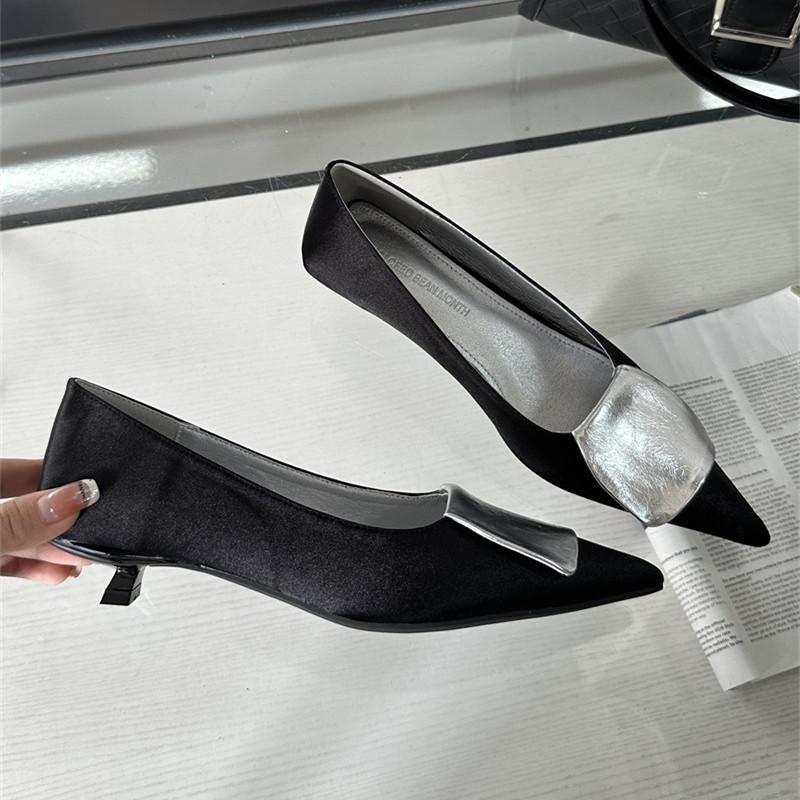 

Fashion Sexy Pointed Toe Leather Elegant Mules Woman Thin Low Heel Black Pumps Women Comfort Satin Office Shoes Luxury Designer Loafers 39