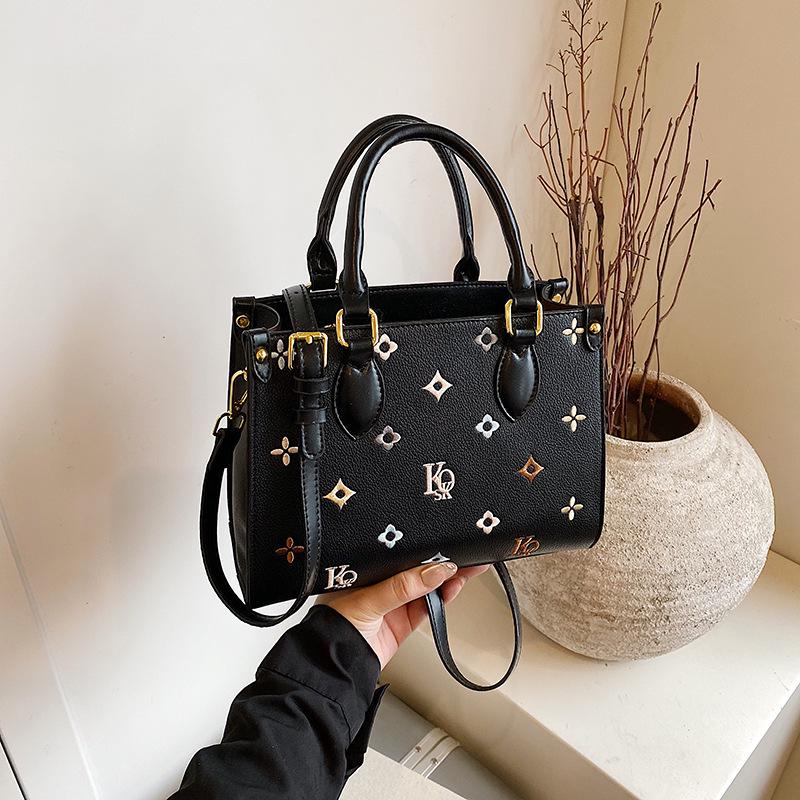 

Trendy Cute Cartoon Color Block Embroidered Crossbody Bag for Convenient Commuting 24.5*8*19