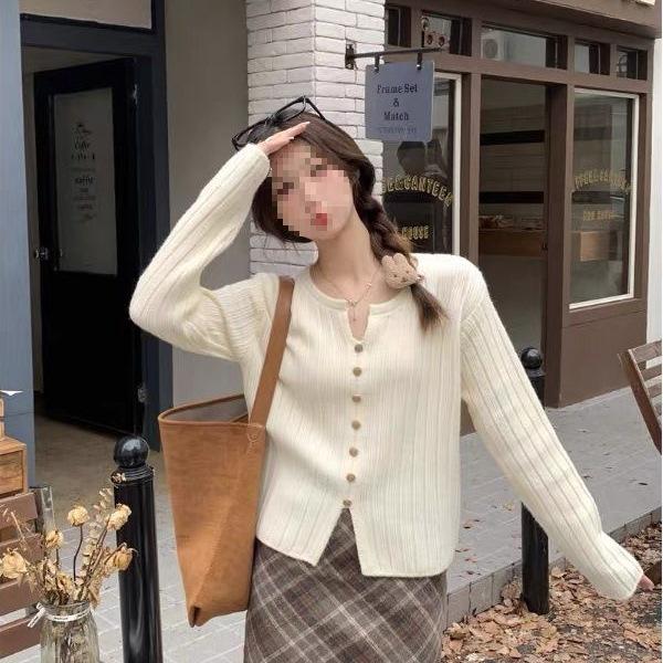 Korean Style Slimming Buttoned Sweater Undershirt for Women - Knitted, Long Sleeve, Versatile, Casual Slit Design