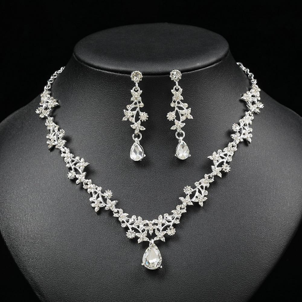 Elegant Rhinestone Jewelry Set Sparkling Crystal Bridal Necklace Bridal Accessories  Bridal Wear