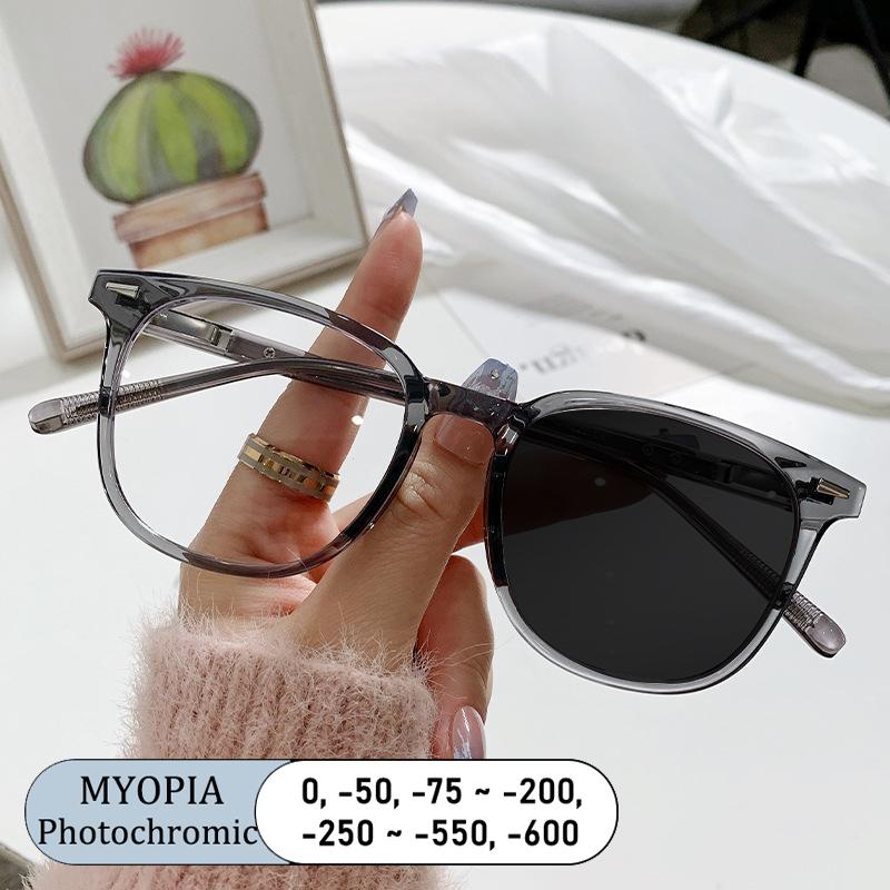Fashion Women Square Japanese Style Optical Myopia Glasses Blue Ray Photochromic Gray Vision Care Eyeglasses