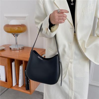 Dámske kabelky – Kabelky cez rameno