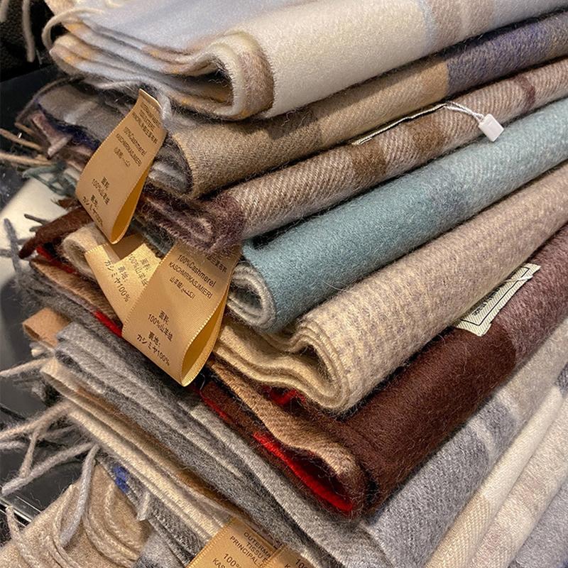100% Pure Cashmere Scarf Female Winter Warm Cashmere Shawl Checkerboard Grain Design Couple Accessory Premium Windproof Scarf