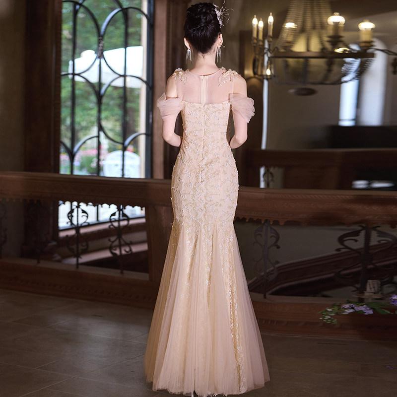 New Chinese-style Neck-hanging Fish-tail Toast Dress Bridal Engagement Dress   New Banquet Temperament Long and Thin Evening Dress