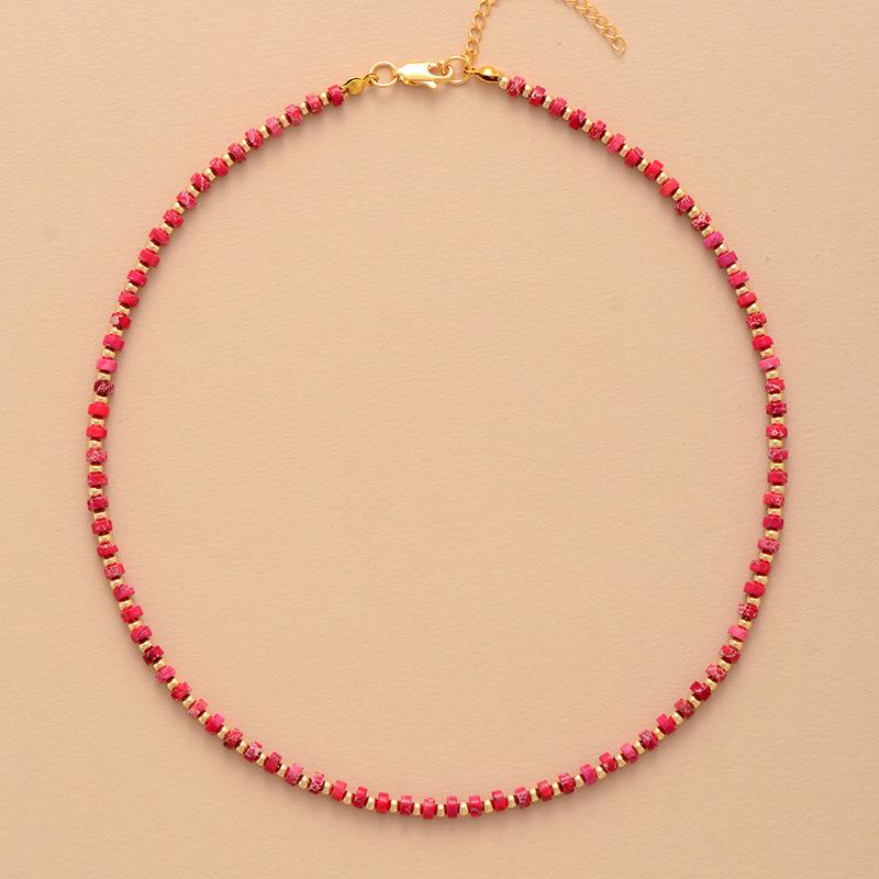 Fashion Light Luxury Simple Natural Stone Beaded French Short Scarf Clavicle Necklace Choker Jewelry красный