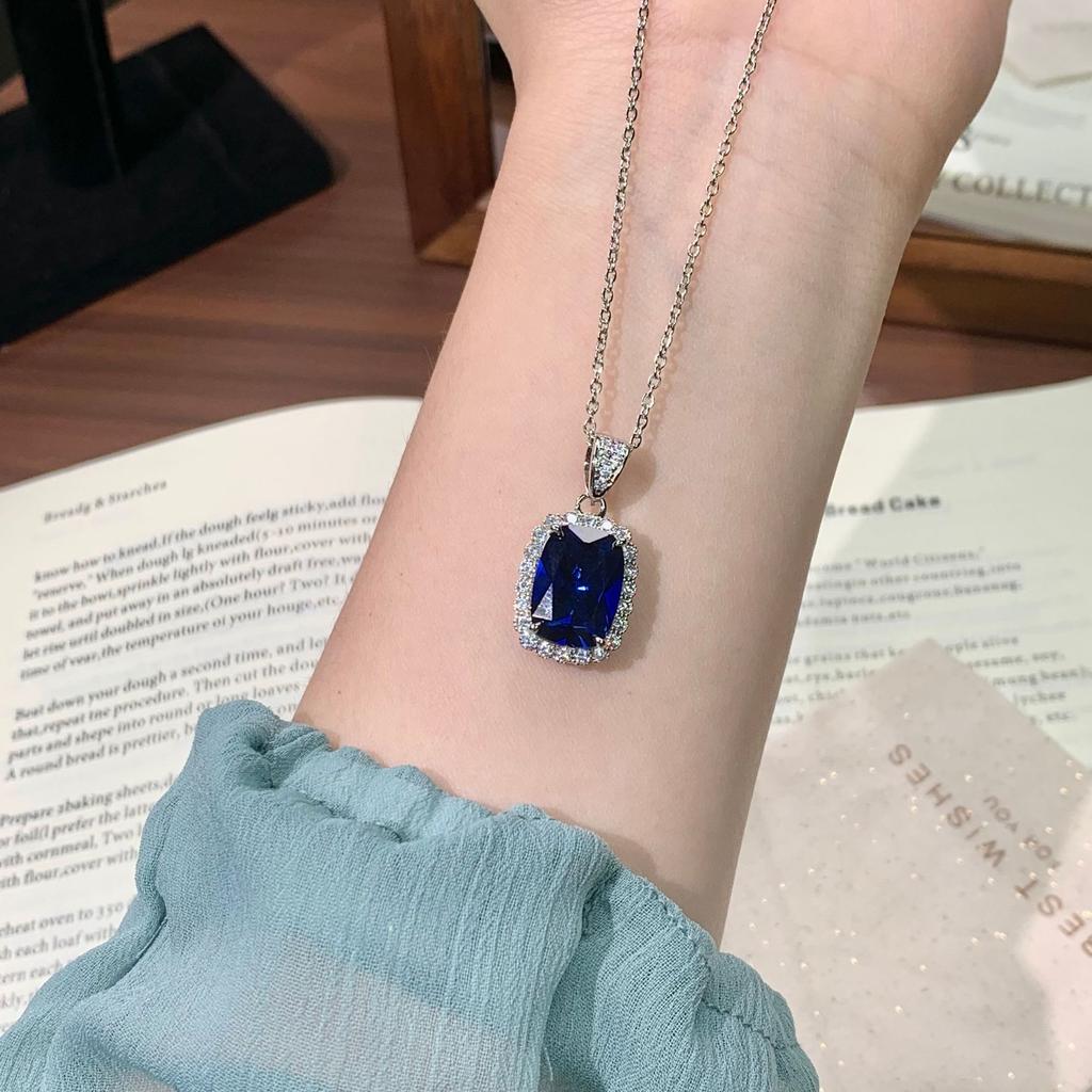 Source 10 * 14 Cultivate Gem Pendant Necklace High Sense Niche Light Luxury Versatile Design Sense Jewelry