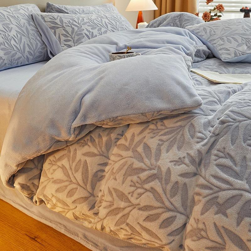 Thickened Milk Fleece Bed Four-Piece Set Coral Flannel Bedding Fluffy Quilt Cover Bed Sheet Human Bed Hat