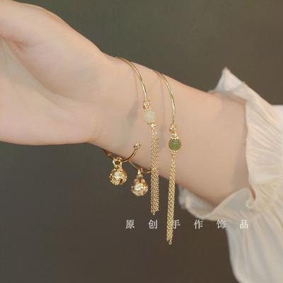 Chalcedony Palace Bell Half Bracelet Female Niche Design Sense Ins Tassel Transfer Bead Bell Ancient Style National Style Bracelet