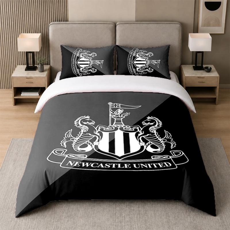 3-teiliges Bettwäsche-Set Newcastle United Fußball Weiche Bettlaken und zwei Kissenbezüge Heim Schlafzimmer Dekoration