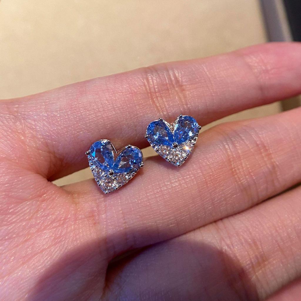 Light Luxury Blue Zircon Heart Stud Earrings - Sweet, High-End, Cool, Fashionable Ear Ornaments for Women