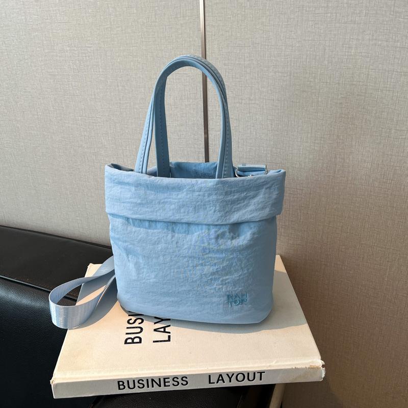 Korean simple Oxford cloth handbag bag women's summer fashion lightweight bucket bag versatile shoulder messenger bag
