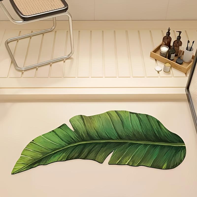 Luxury Tropical Leaf U-Shaped Bath Mat - Non-Slip, Quick-Dry Polyester Mat In Vibrant Green with Realistic Texture - Perfect for Bathroom