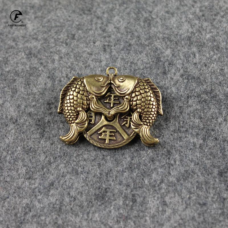 Copper Ancient Chinese Rotate the Wheel Double Carp Figurines Car Keychains Pendants Home Decorations Handmade Animal Fish Craft