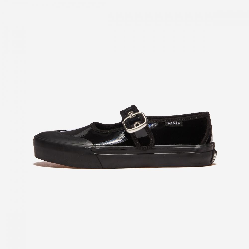 

Barnes Mary Jane Vn000cycblk Готический блеск Черный 175