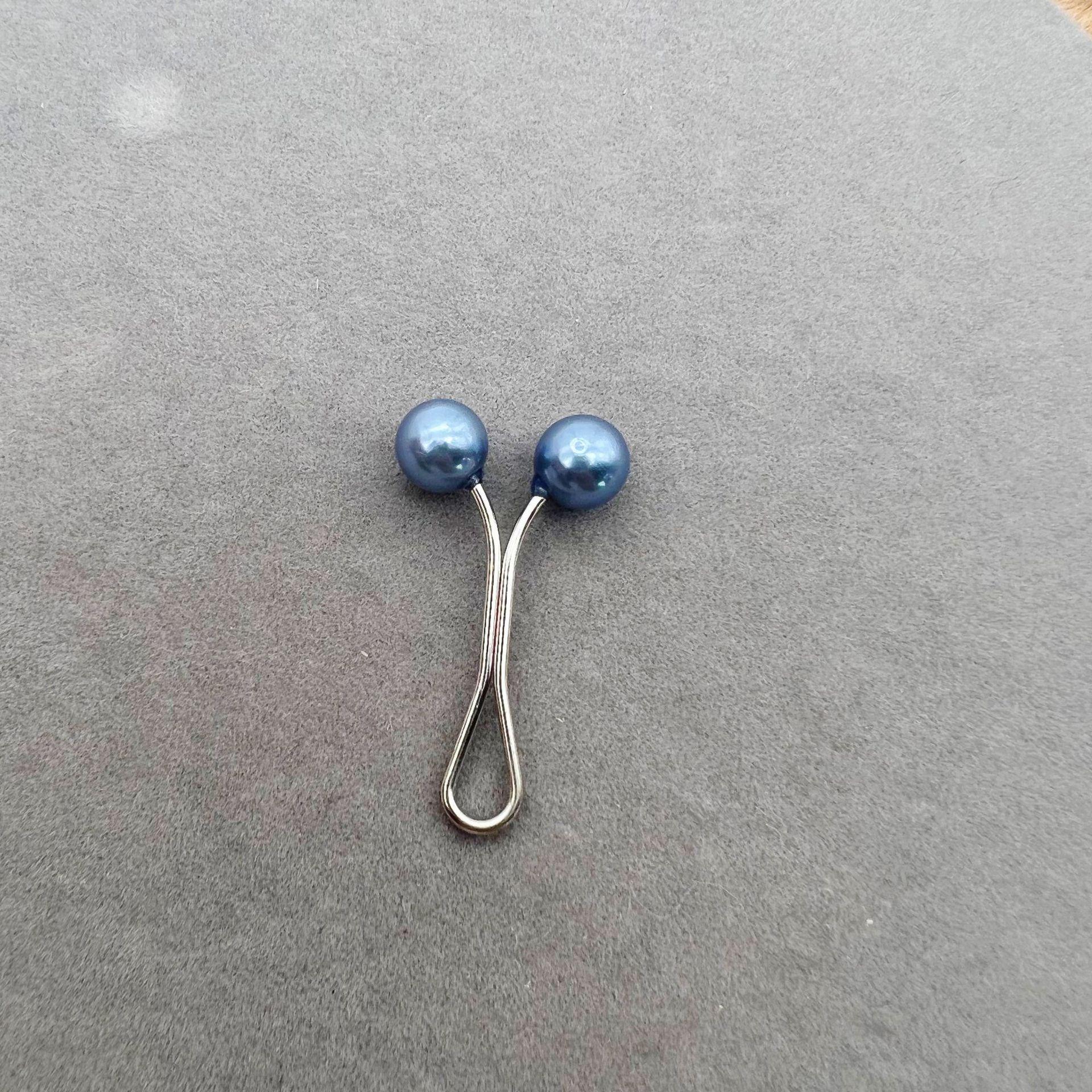 

Регулируемый зажим для фиксации рукава и подола футболки синий