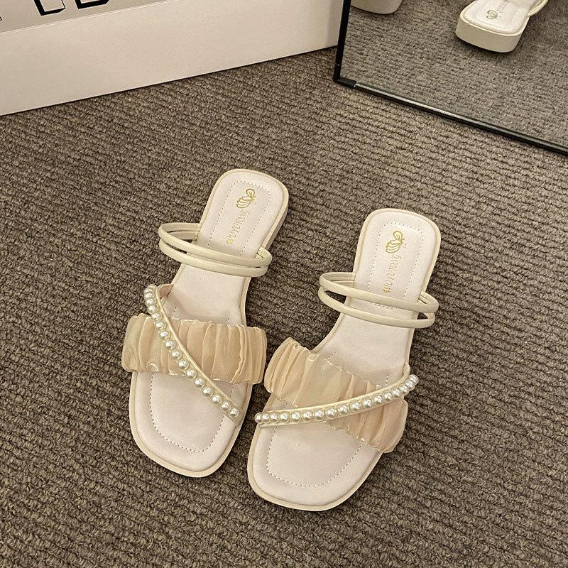 

Summer beautiful skirt flat-bottomed cool slippers women s outer wear summer 2025 new high-end going out beach shoes 40 бежевый