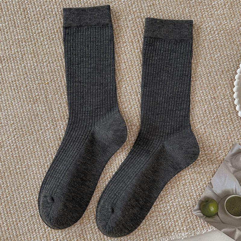 Women's Fall Solid Color Versatile Pumping Strip Breathable Boneless Wool Medium Tube Pile Socks