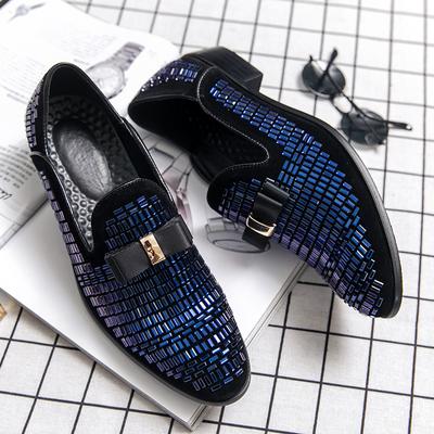 Mode Lässige Herrenschuhe Herren Slipper Luxusmarke Strasssteine Italien Mode Männlich Designer Hochzeit Elegant Mokassins Slipper Fahrschuh