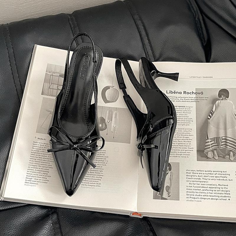 Temperament pointed sandals women's 2025 new spring and summer French outer wear bow sexy commuter fashion sandals