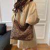 Trendy Korean Chic Autumn Fashion Aesthetic Tote Bag Stylish Shoulder Bag With Soft Fabric