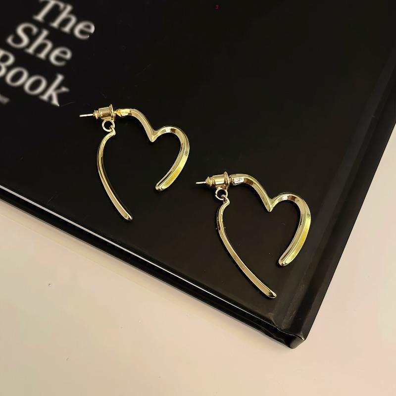 Love Heart Earrings, Elegant Earring Set, Unique Style Ear Studs, Cool Style Earring Set