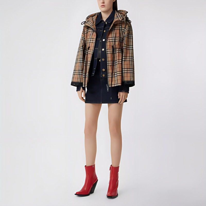 Burberry Jackets & Coats Women's Archive Beige 80322101