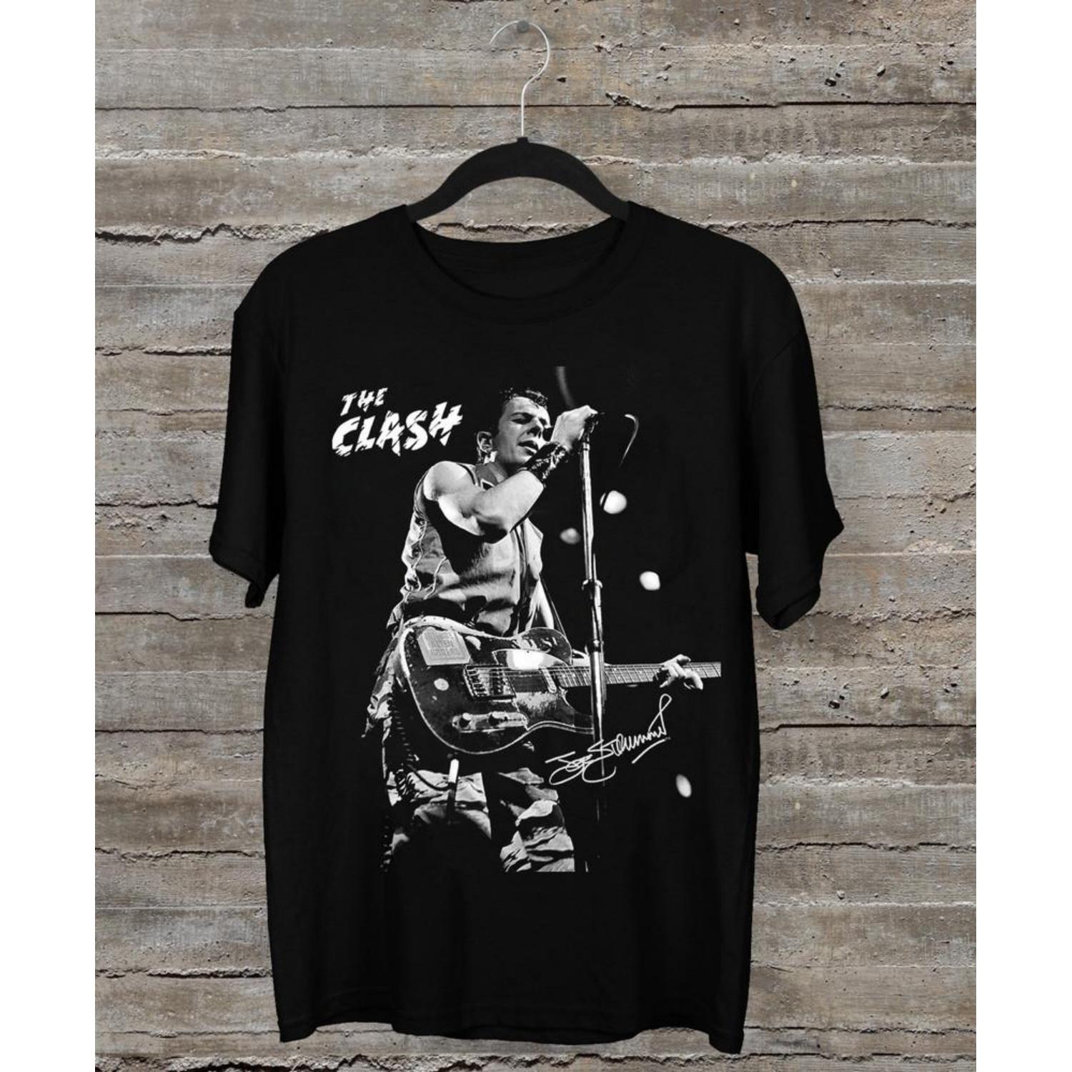 

NEW Joe Strummer The Clash Signature Black Size S-5XL Gift Fan Shirt Unisex T-Shirt S чёрный