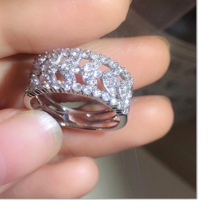New Port Wind Lace Edge High Carbon Diamond Ring Female Platinum Plated Fashion Minority