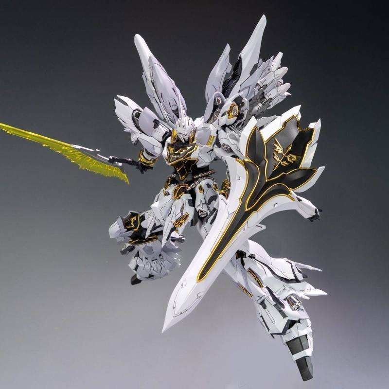 In StockComet Model Mg 1/100 Msn 06s Sinanju White Assembly Model Kits Anime Action Figure Robot Model Christmas Toy Gift