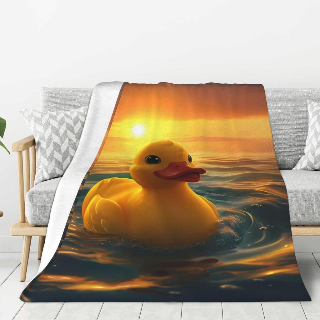 Cute Little Yellow Duck Blanket Rubber Duck Pattern Flannel Blanket Children'S Blanket Living Room Nap Small Blanket