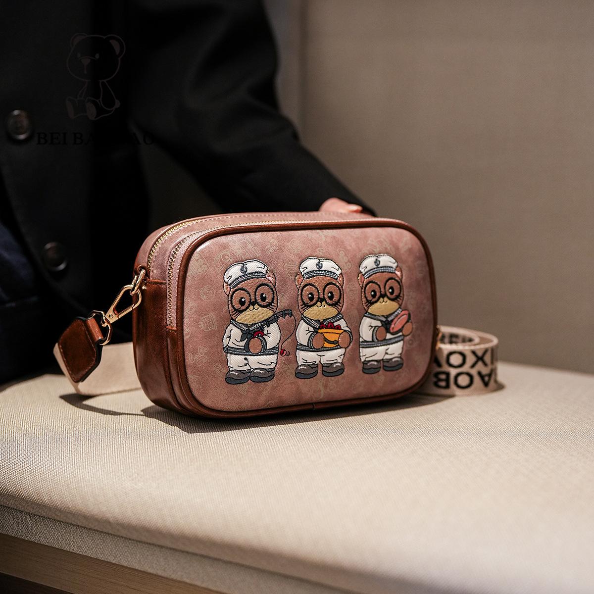 

Boston Bag, Fashionable Embroidered Women s Wide Shoulder Strap, Large Capacity Camera Bag, Single Shoulder Crossbody Bag
