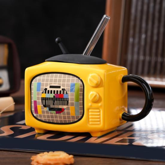 Retro Television Ceramic Mug with Lid & Straw 450ml Creative Nostalgic Design Coffee Cup Leak-Proof & Heat Resistant Drinking Cup Novelty Gift Home