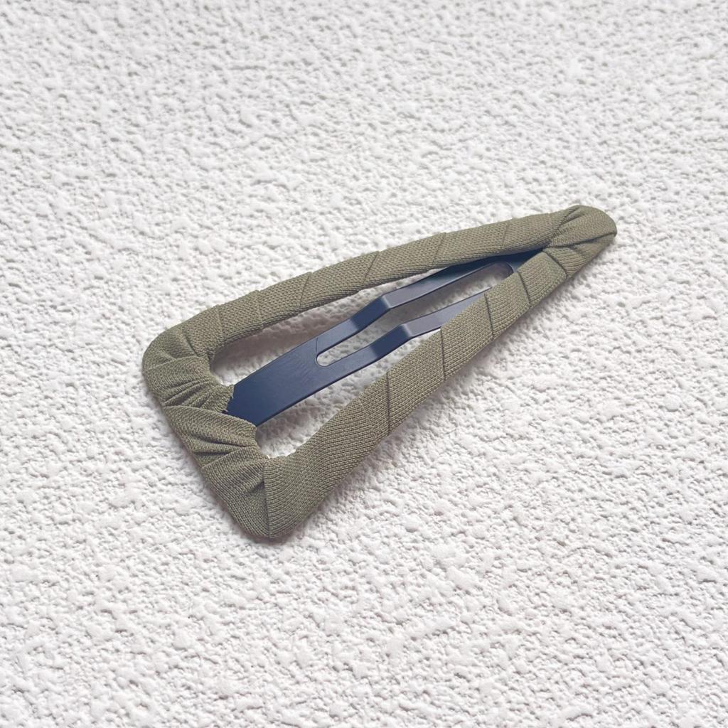 Hand-Wrapped Minimalist Black Fringe Korean Style Hair Clip